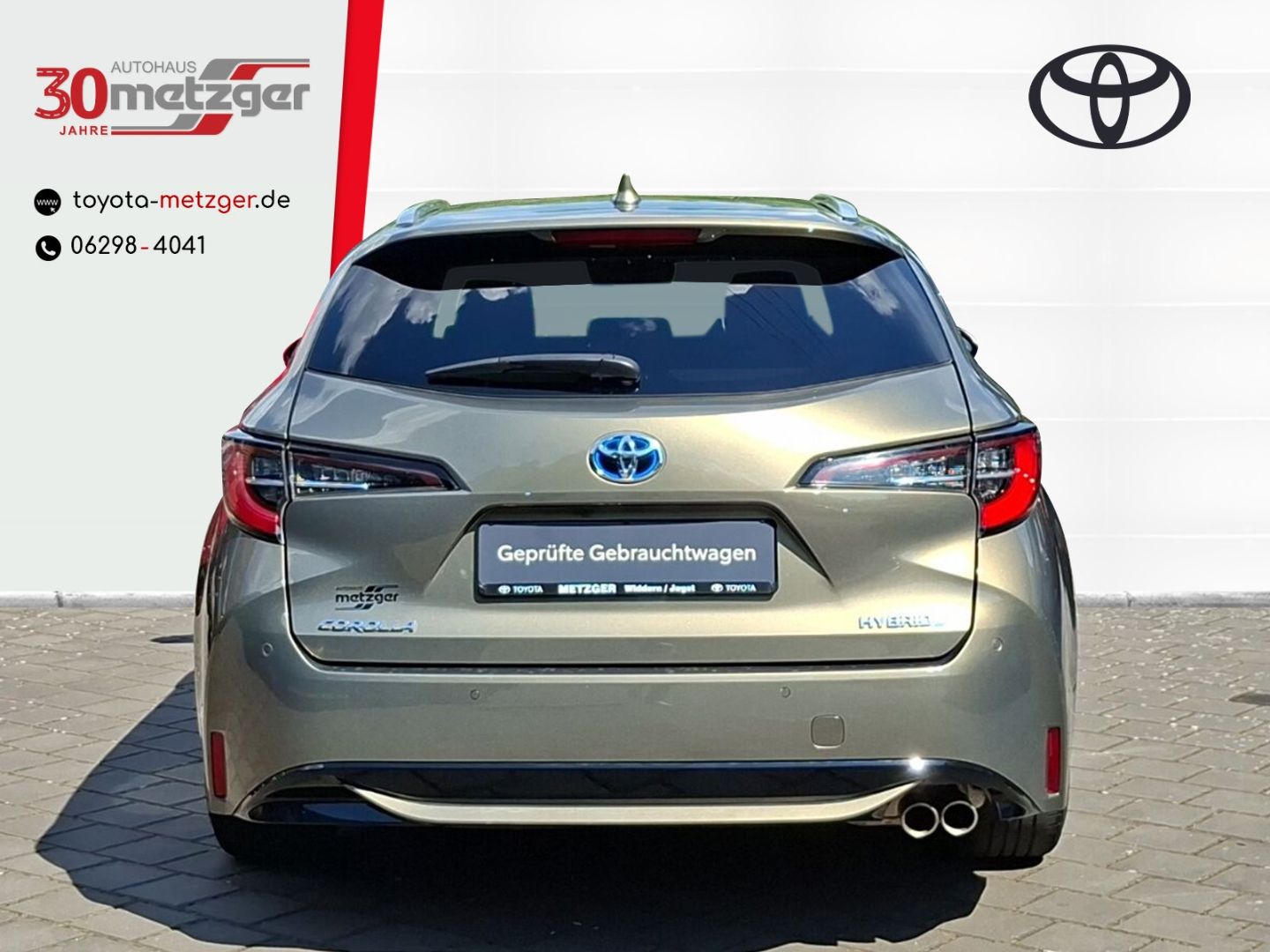 Toyota Corolla Touring Sports 2.0 Hybrid Lounge - Samsaru's Car Outlet