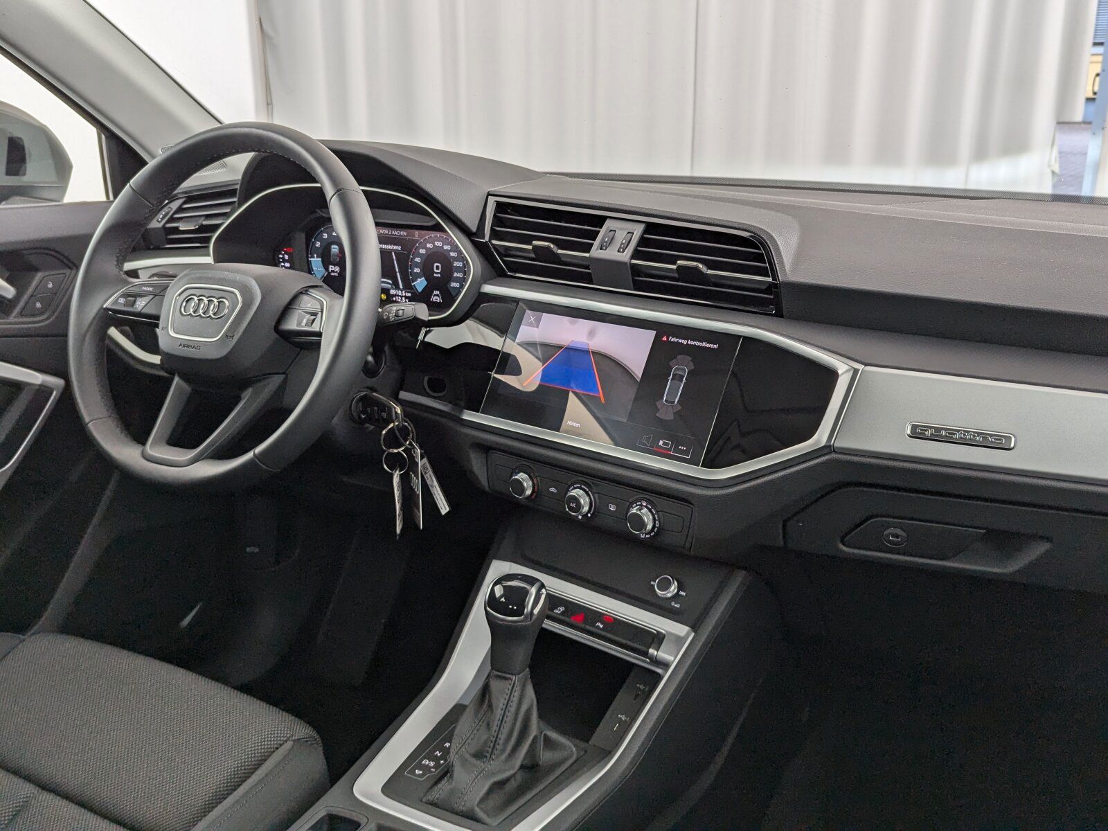 Audi Q3 Sportback 40 2.0 TFSI quattro S line - Samsaru's Car Outlet