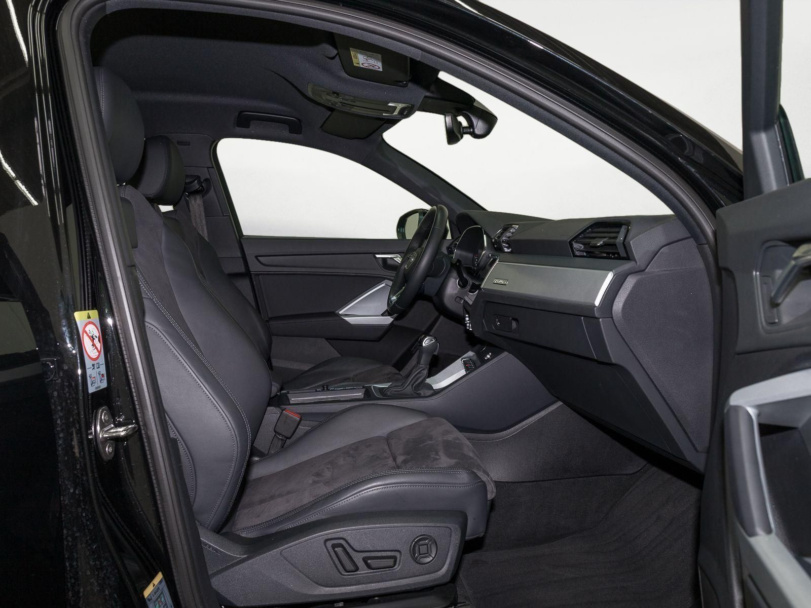 Audi Q3 35 TDI Q S LINE - Samsaru's Car Outlet