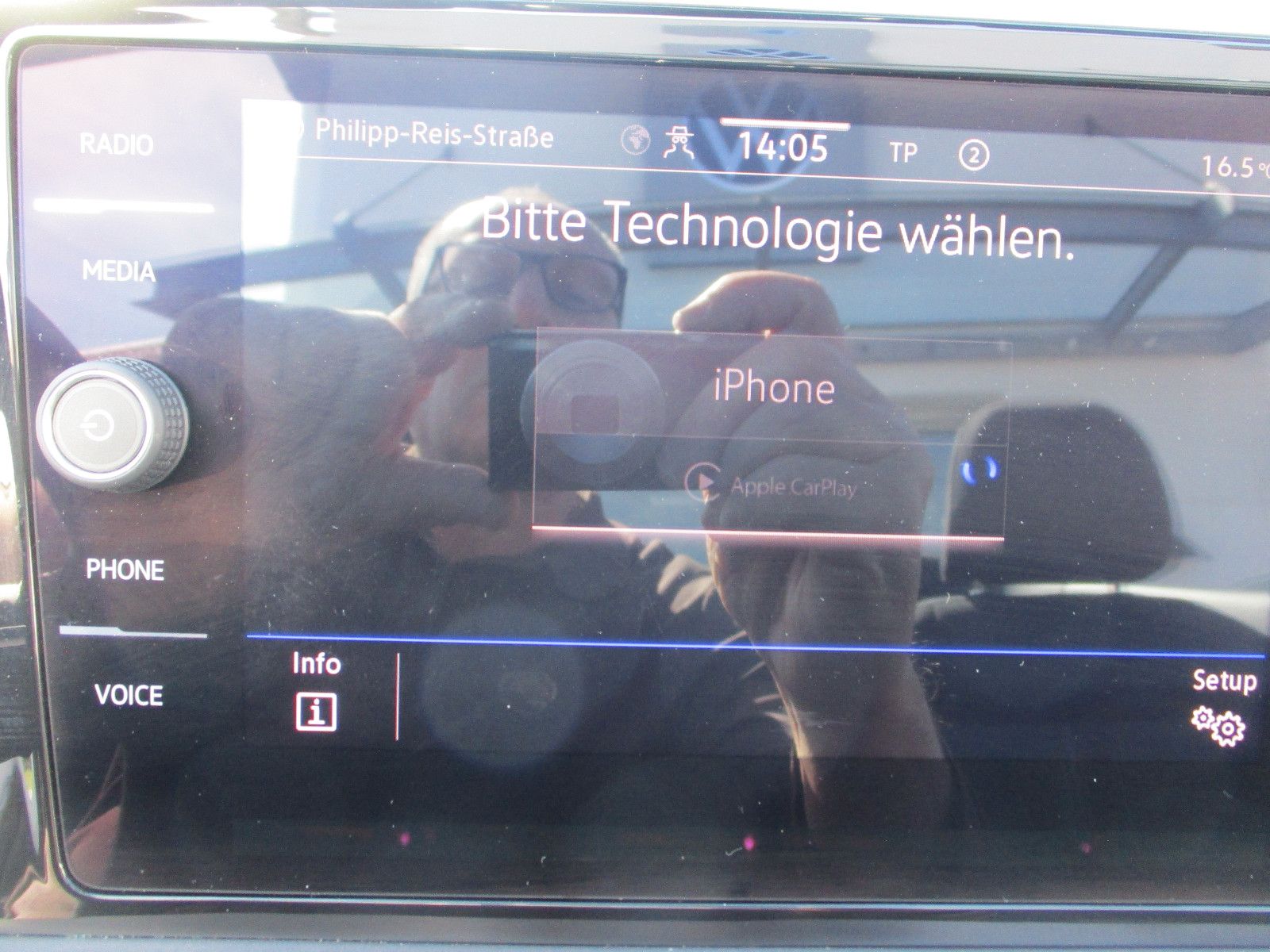 Volkswagen T-Roc Cabriolet Style - Samsaru's Car Outlet