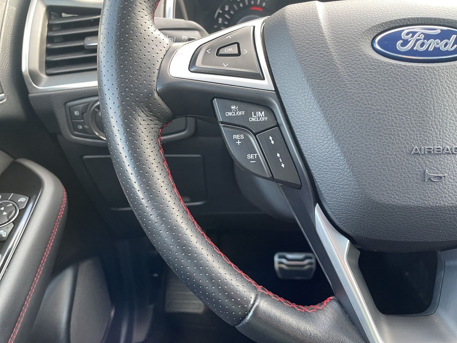 Ford S-MAX 2.0 EB ST-Line AHK/NAVI/LED/MEMORY/RFK