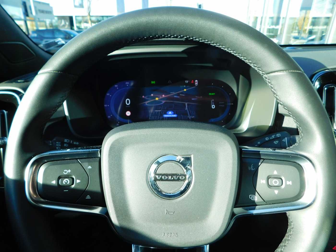 Volvo XC40 Recharge Twin Motor AWD Plus 'AHK, GJR'