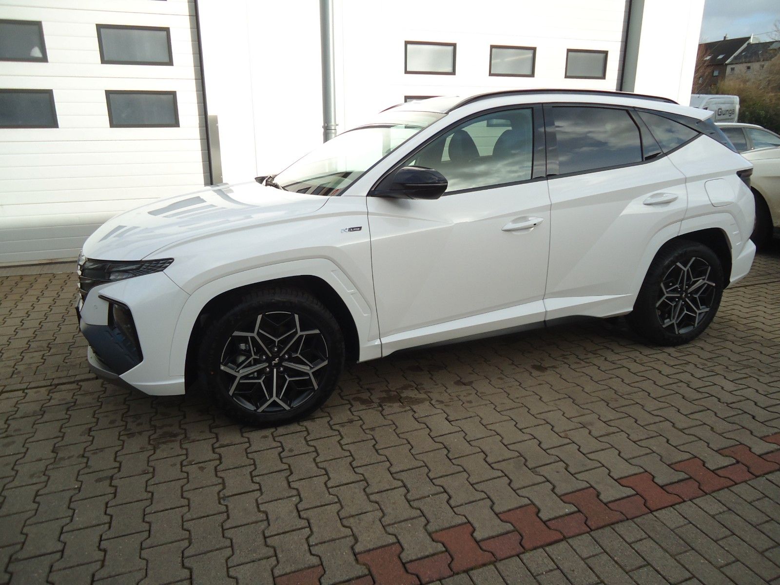 Hyundai Tucson 1.6 T-GDI 48V N-Line - Samsaru's Car Outlet