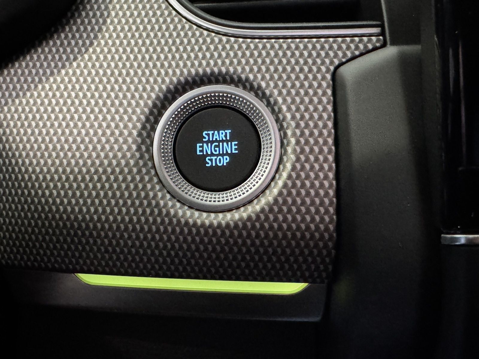 Renault Arkana TECHNO E-Tech Full Hybrid - Samsaru's Car Outlet