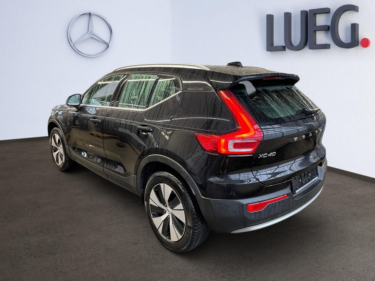 Volvo XC 40 T4 2WD Plus Bright Plug-In NAVI+LED+AHK