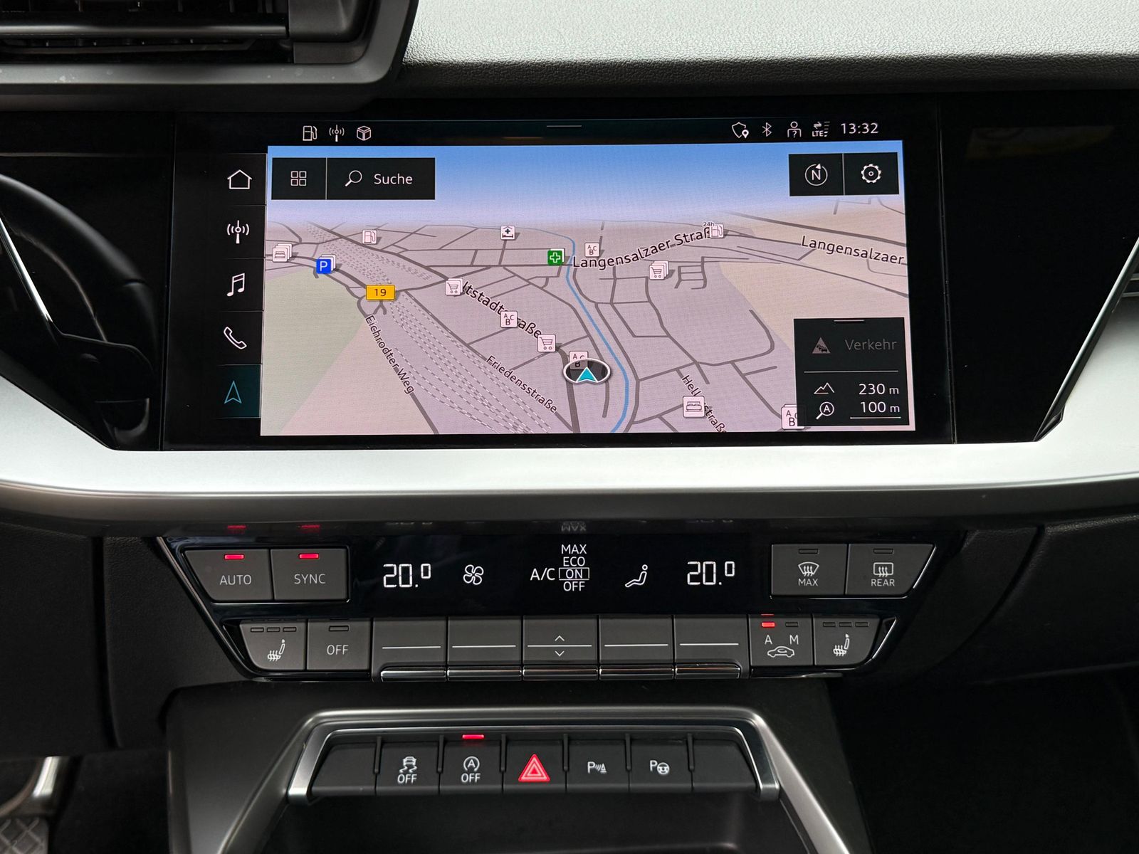 Audi A3 30 TDI S-tr. S-Line LED+MMI+KAM+SHZ+VIRT+DAB+