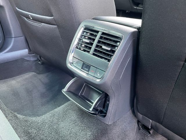 Skoda Octavia Combi First Edition 2.0 TDI DSG - Samsaru's Car Outlet