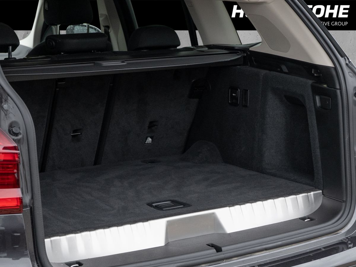BMW X3 xDrive30e Advantage - Samsaru's Car Outlet