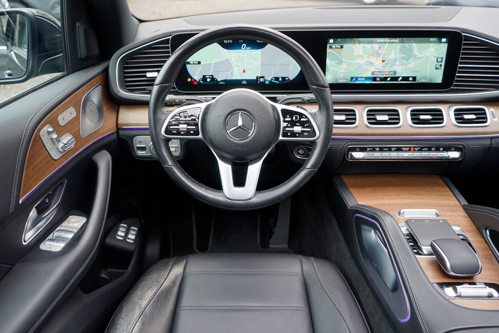 Mercedes-Benz GLE 300d 4M*Exclusive*3xTV*360*Distr*Pano*7xSitz