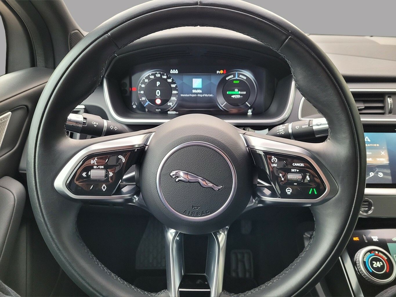 Jaguar I-Pace EV400 S WINTER BLACK-PACK