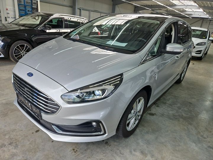 Ford S-Max Titanium
