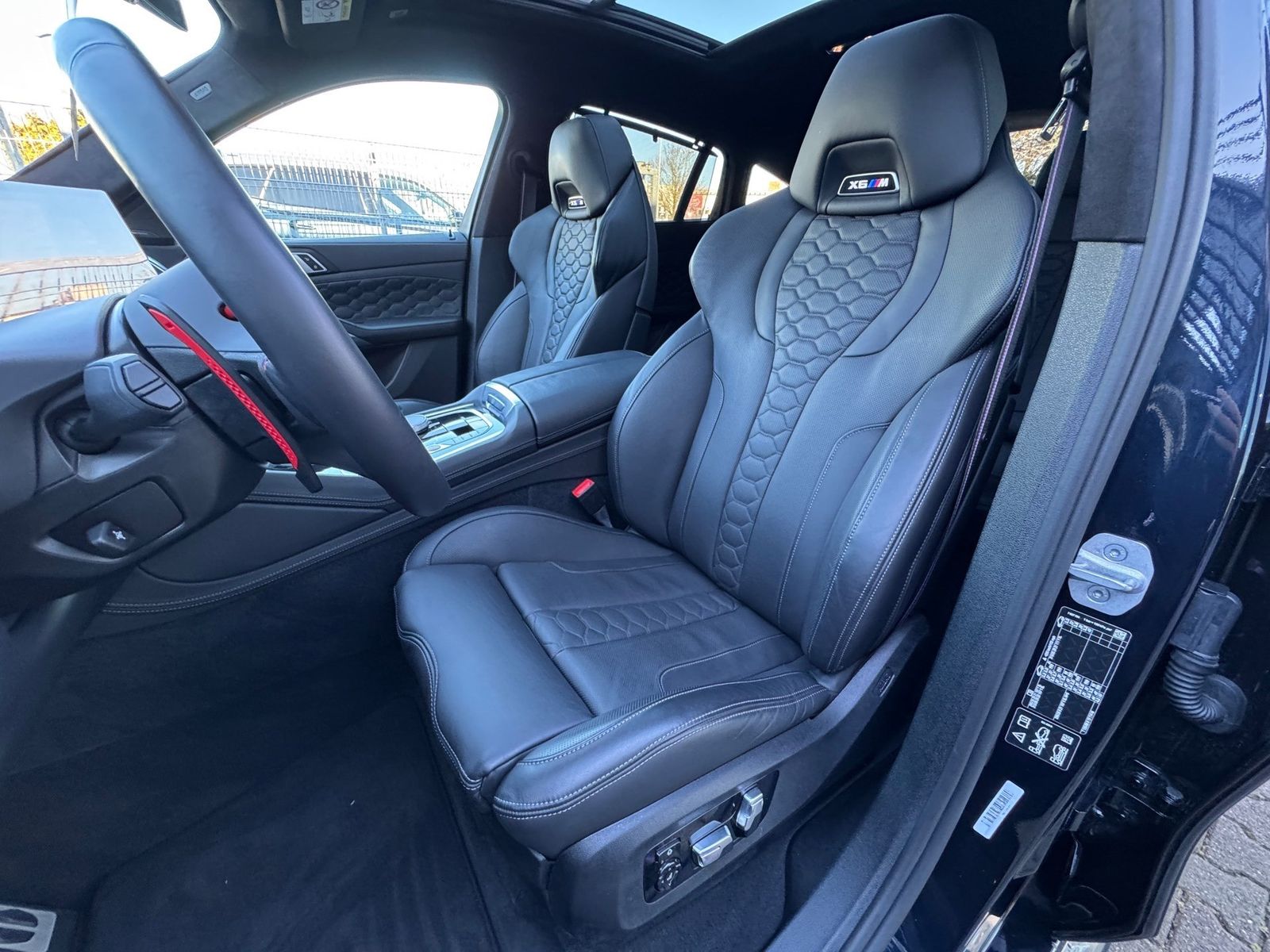 BMW X6 M Competition PANO AHK DA-Pro PA-Pro Massage