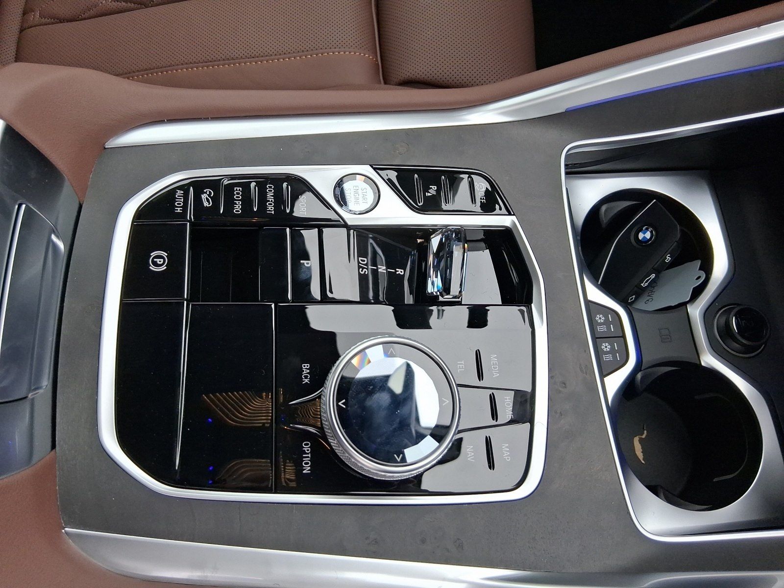 BMW X6 xDrive40d UPE 135.090,- € #exclusive