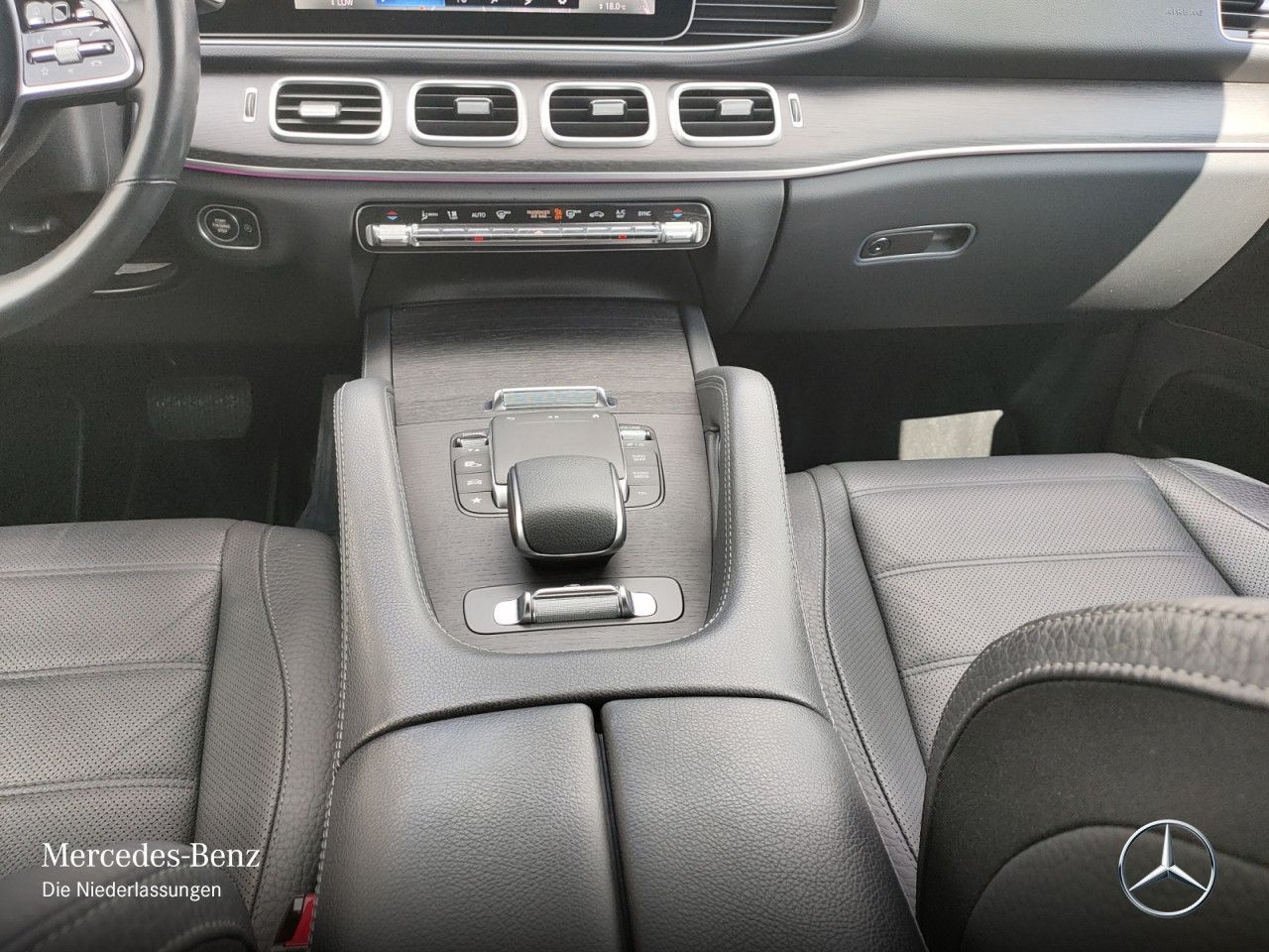 Mercedes-Benz GLE 580 4M AMG/MBUX/Airma/Burm/Night /Mbeam