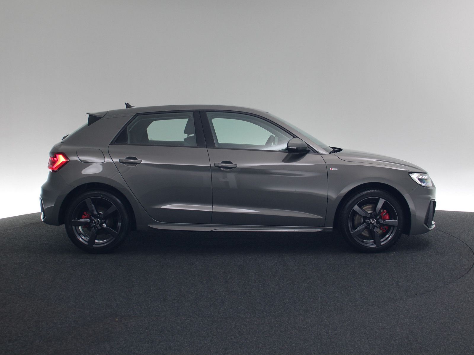 Audi A1 Sportback 30 TFSI S line - Samsaru's Car Outlet