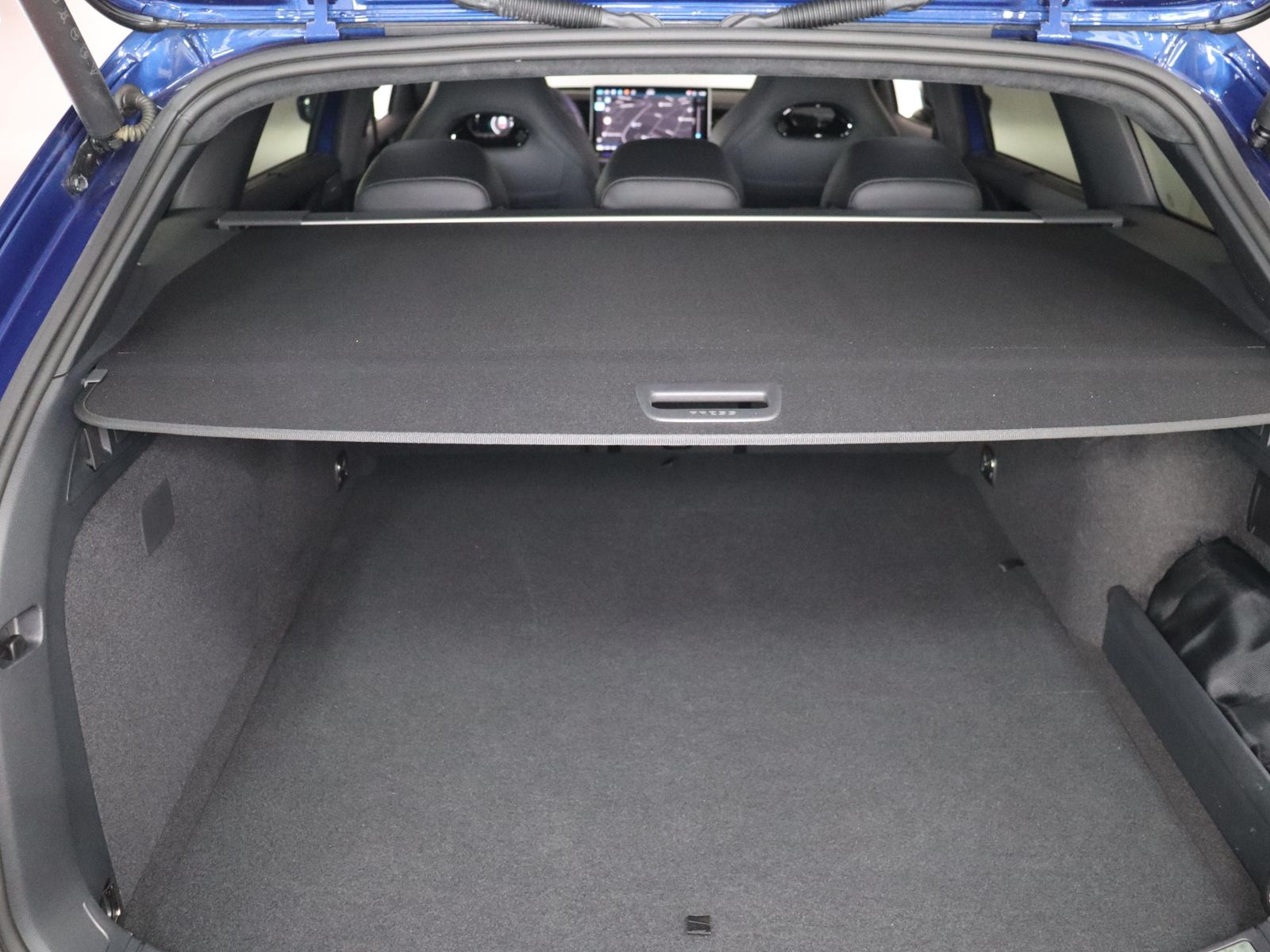 Volkswagen Passat Variant R-Line 1.5TSI e-Hybrid 398,-ohne
