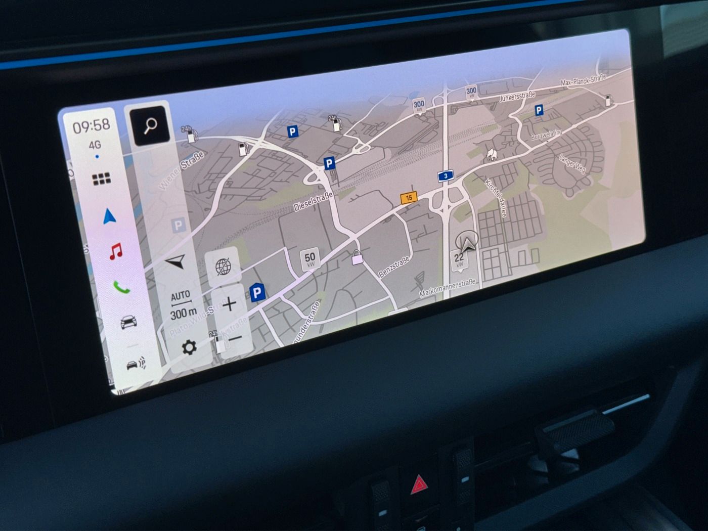 Porsche Macan Turbo - Samsaru's Car Outlet