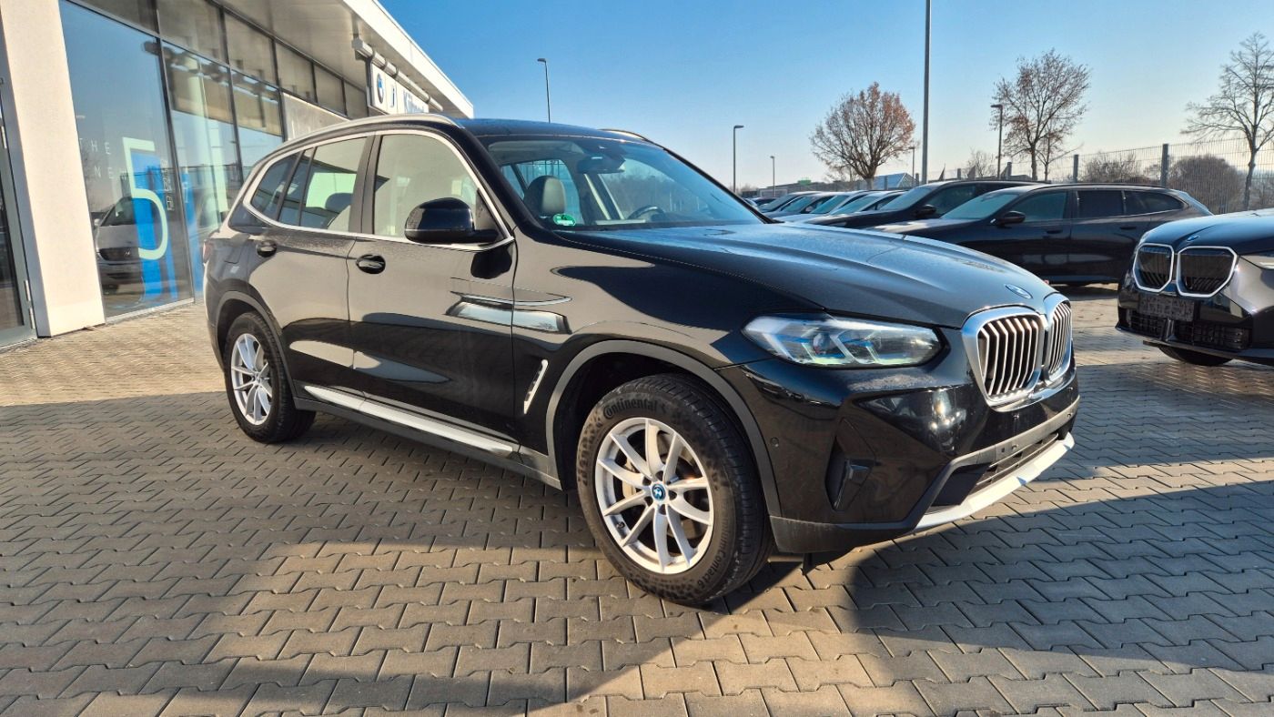 BMW X3 xDrive30e Aut. Laser/SpurAss/StHzg/AHK/Head-U