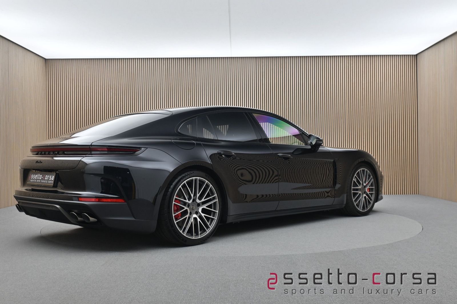 Porsche Panamera Turbo E-Hybrid*Pano*H-A Lenk*Matrix*ACC