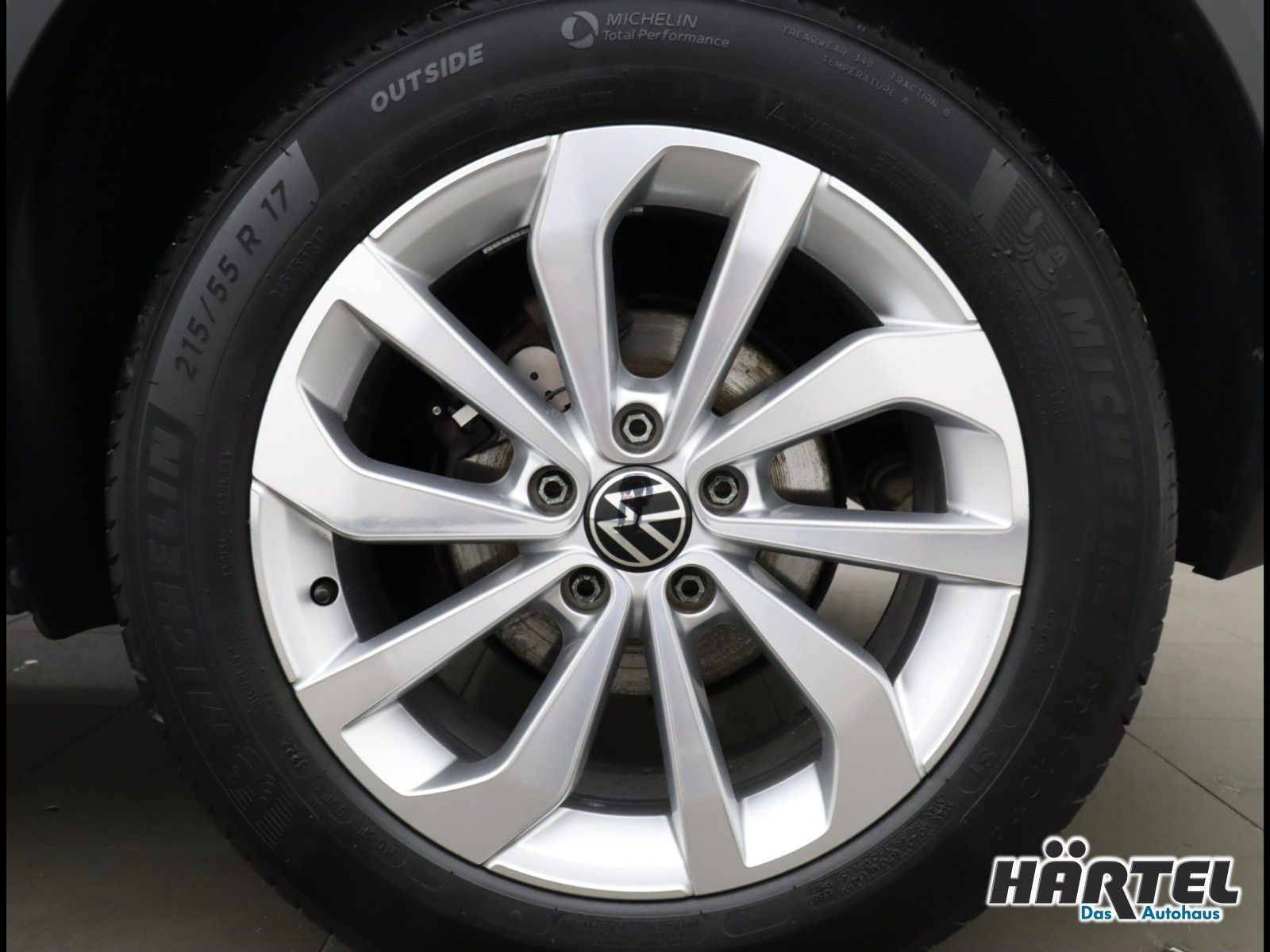 Volkswagen T-ROC STYLE 1.5 TSI DSG - Samsaru's Car Outlet
