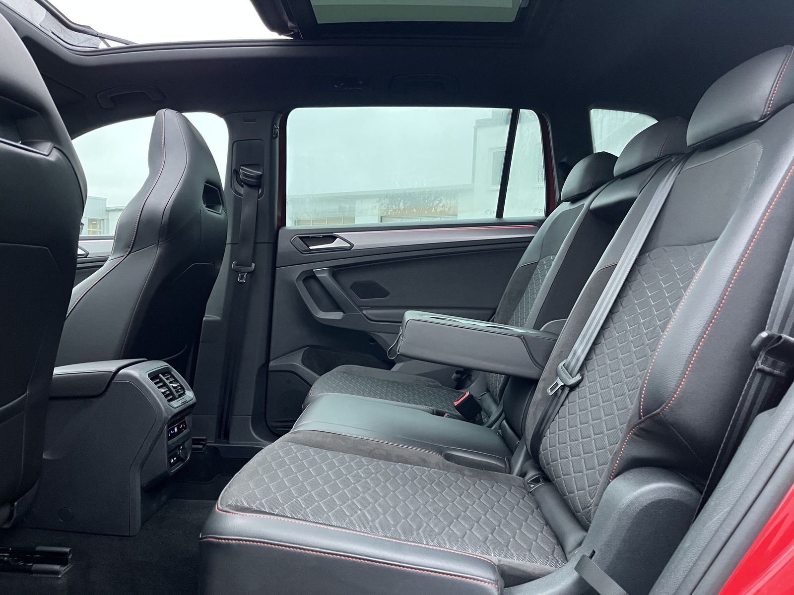 Seat Tarraco 2.0 TDI DSG 4Drive FR-Line AHK Panorama