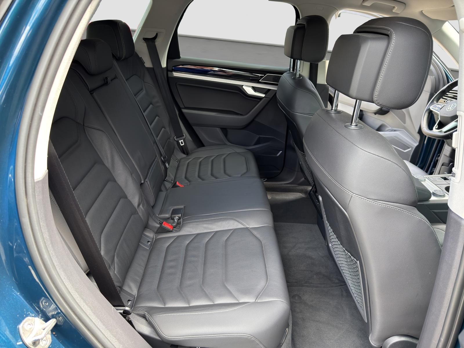 Volkswagen Touareg 3.0 TDI Elegance DSG 4M AHK STHZ ACC ARE