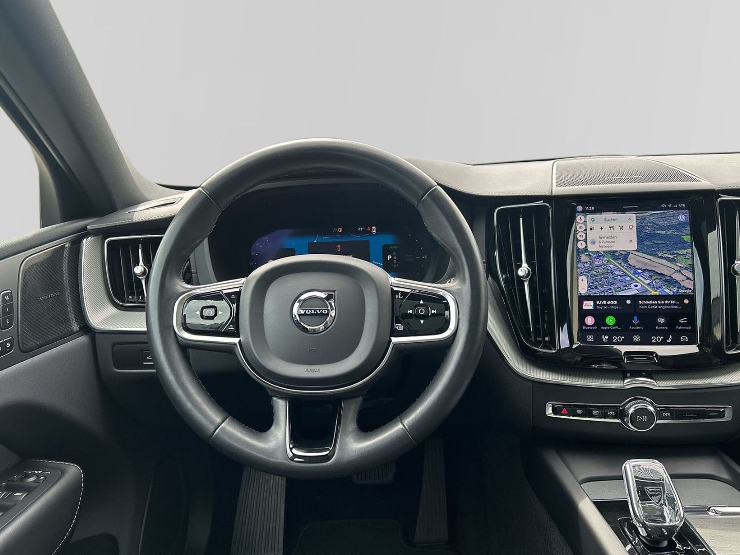 Volvo XC60 Recharge T8 AWD Ultimate Bright 21'' ACC AH