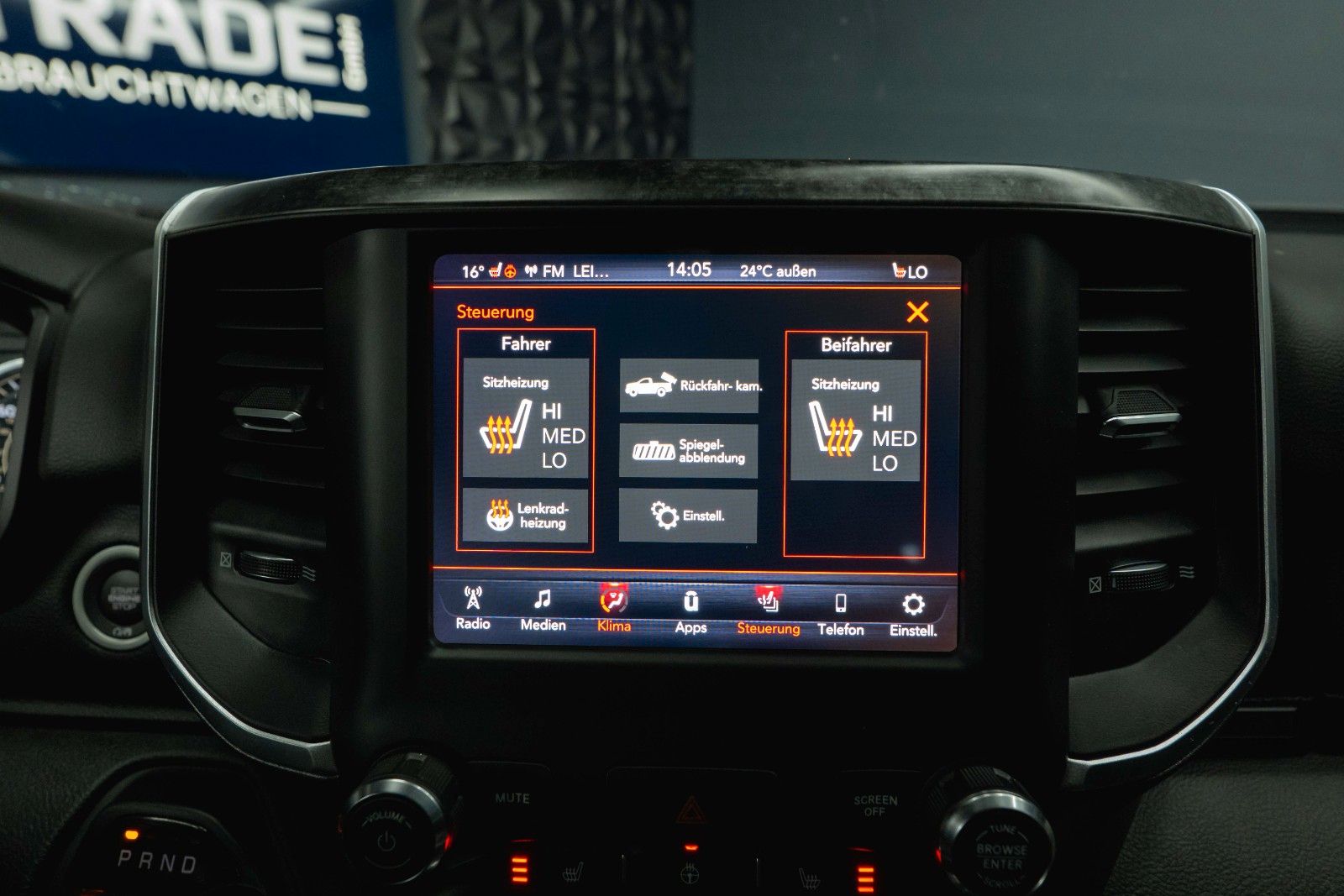 Dodge RAM 5.7 V8 HEMI 4x4 OFFROAD Night-Paket *LED*19%