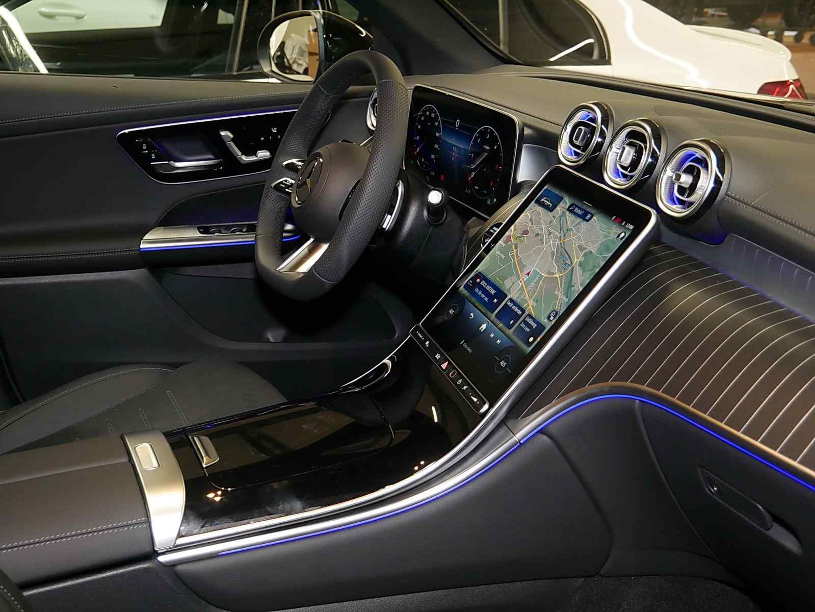 Mercedes-Benz GLC 450 d 4MATIC AMG MBUX Burm Night Ambiente