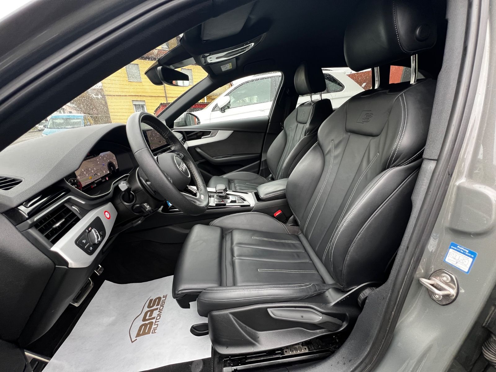Audi A4 Avant 40 TDI S line - Samsaru's Car Outlet