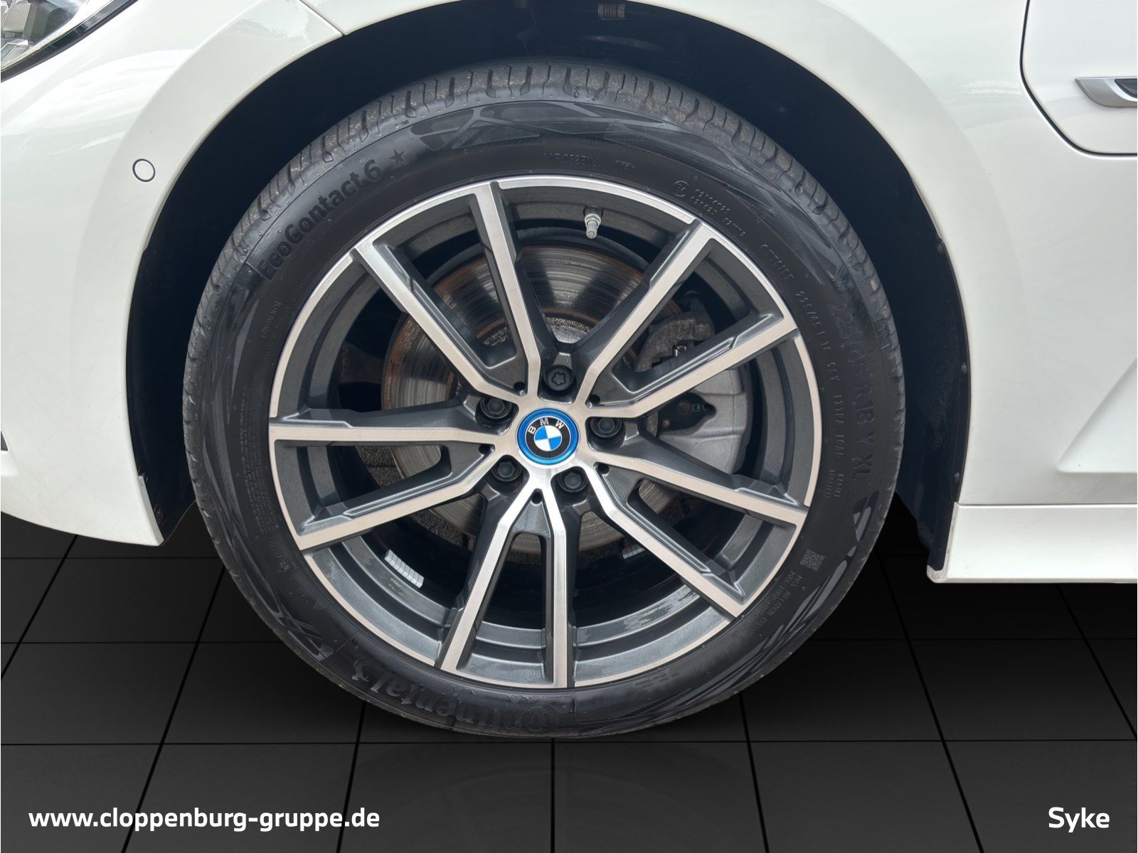 BMW 320e Sport Line - Samsaru's Car Outlet