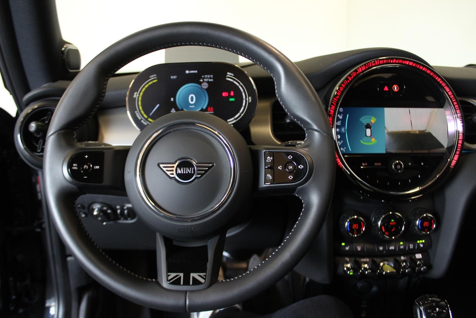 MINI Cooper SE - Samsaru's Car Outlet