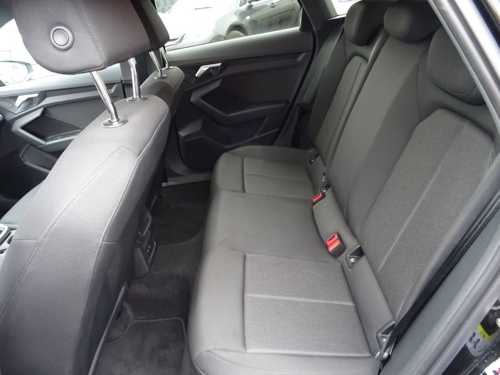 Audi A3 Sportback 30 TFSI S line Navi LED SHZ Virtual