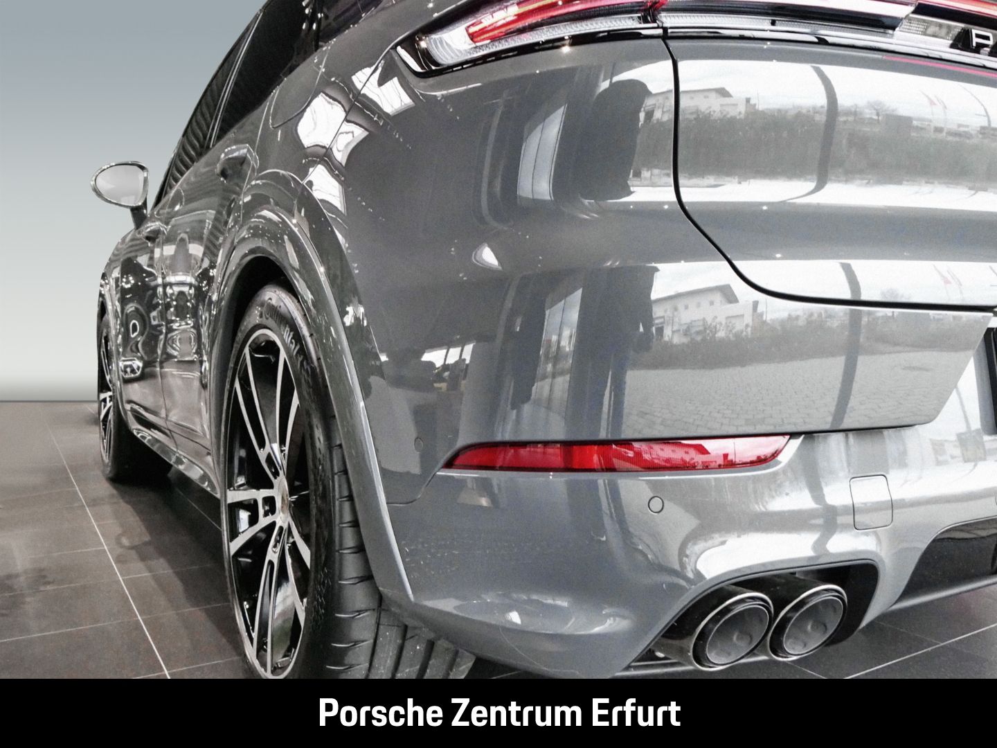 Porsche Cayenne E-Hybrid Sonderfabe nimbusgrau  Vollauss