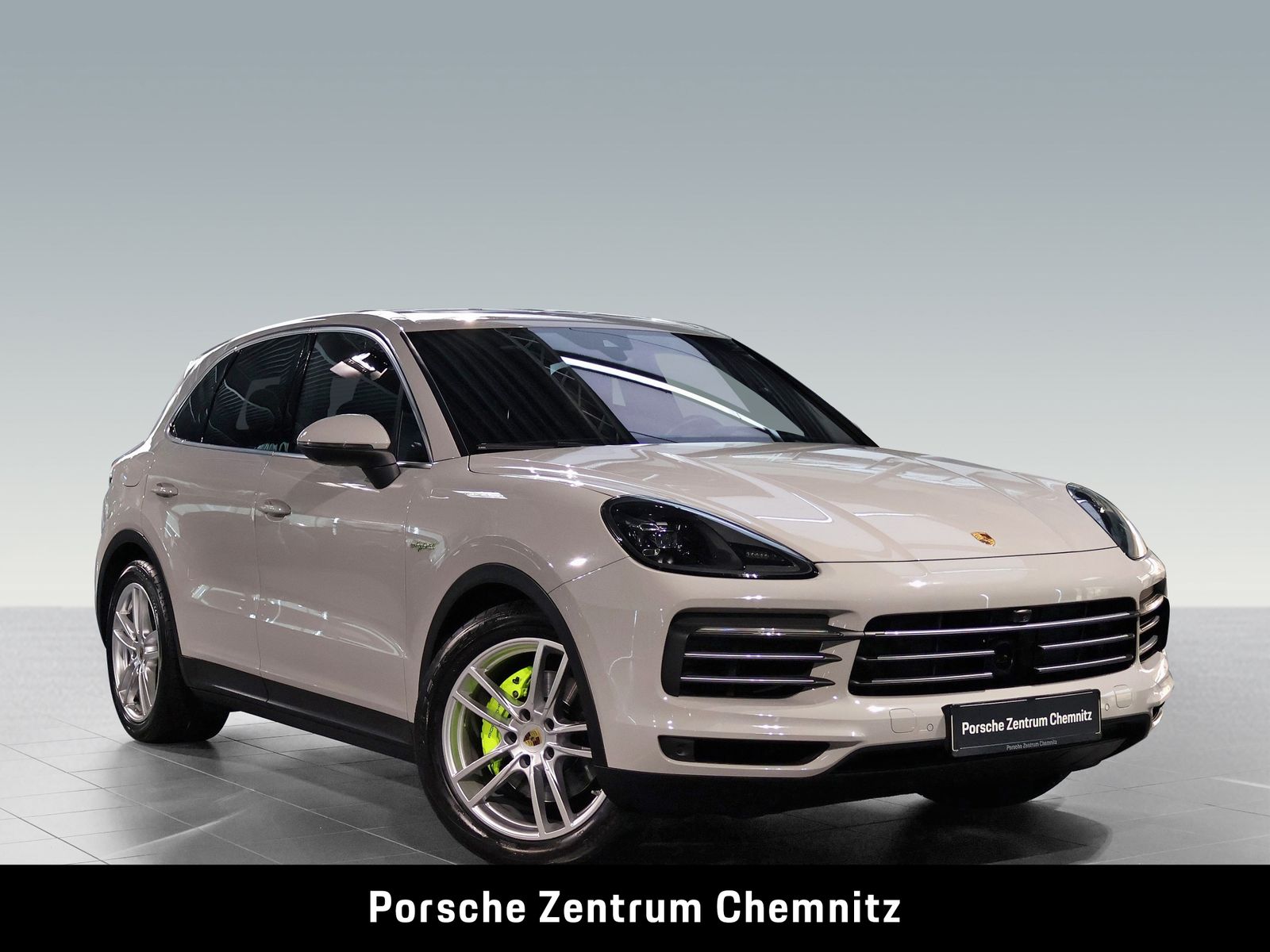 Porsche Cayenne E-Hybrid Luft;Pano;BOSE;Sitzbelüft.;14-W