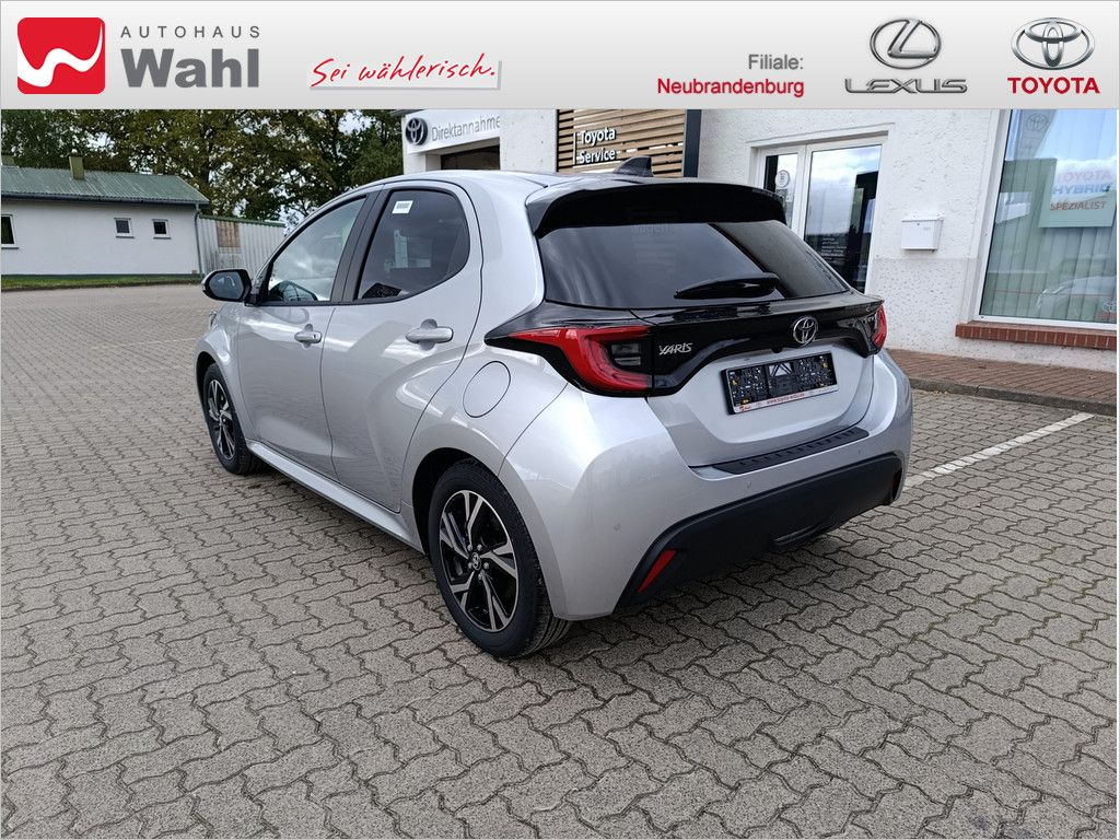 Toyota Yaris 1.5 Hybrid Teamplayer
