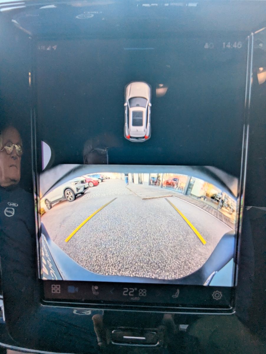 Volvo XC 40 B3 Core +AHK