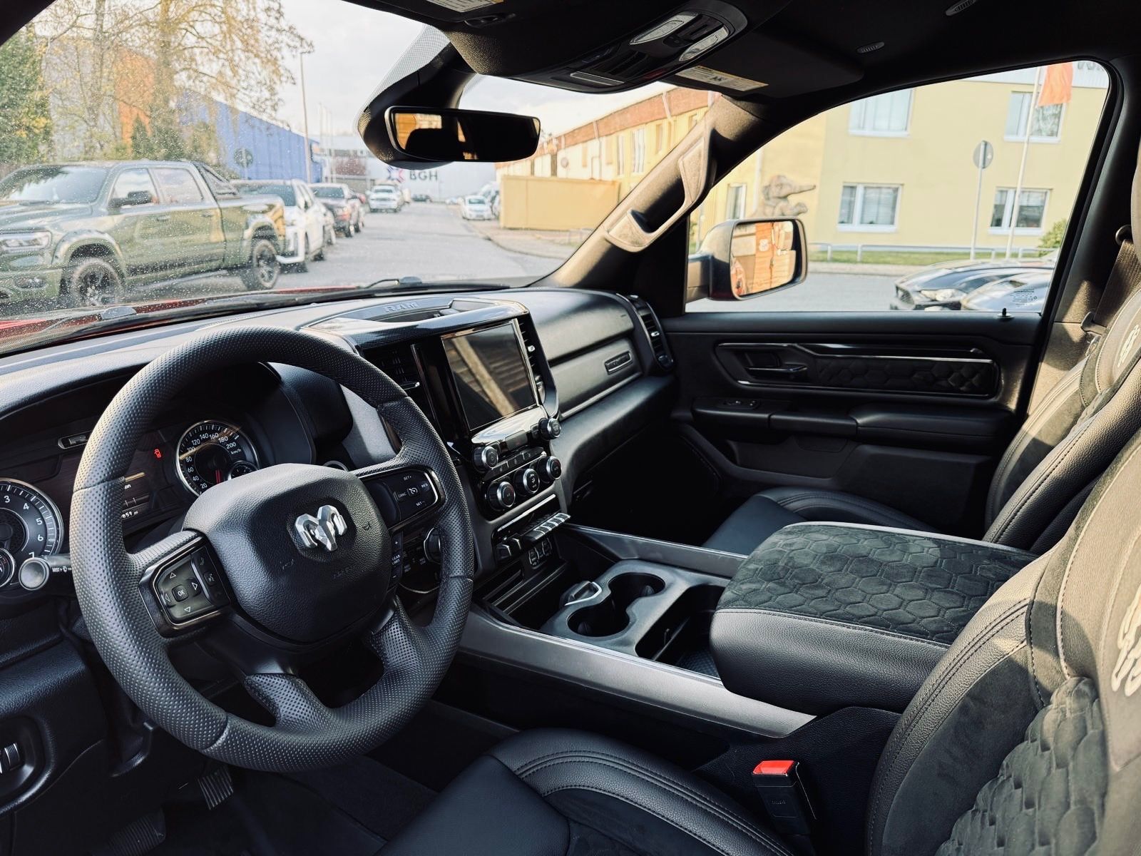Dodge V8*TRX KIT*OFFROAD*ROLLBAR*4X4*AHK*NAVI*BÜGEL*