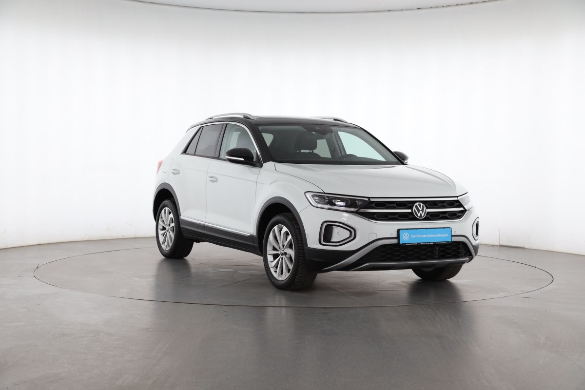 Volkswagen T-Roc 1.0 TSI Style - Samsaru's Car Outlet