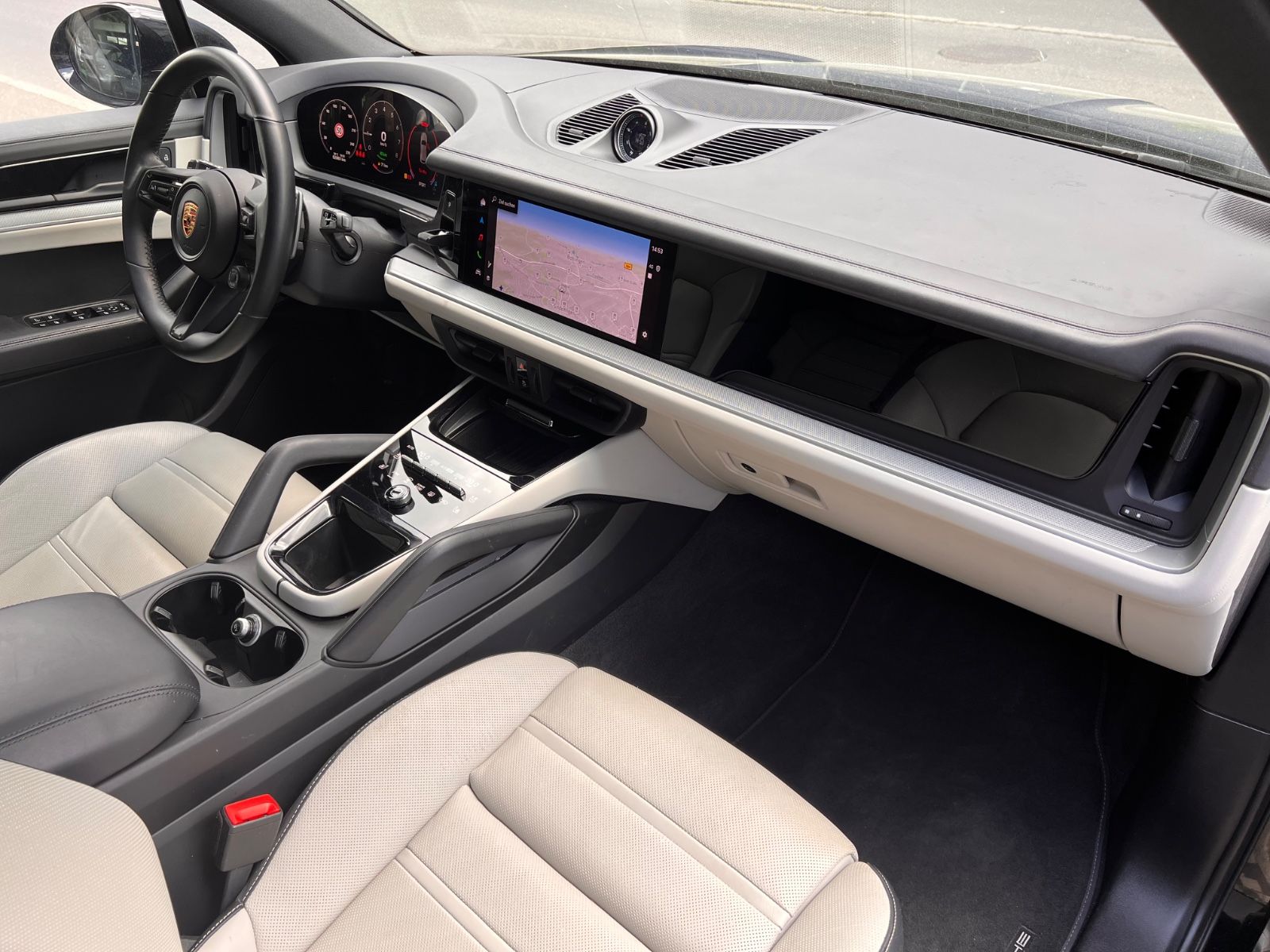 Porsche Cayenne E-Hyb. #MASSAGE! HINTERACHS! INNO! AHK!
