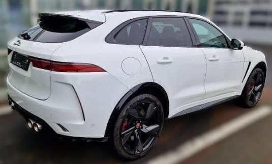 Jaguar SVR+PANO+MATRIX+22"+BLACK+ACC++AHK+DCC+360+AMBI+
