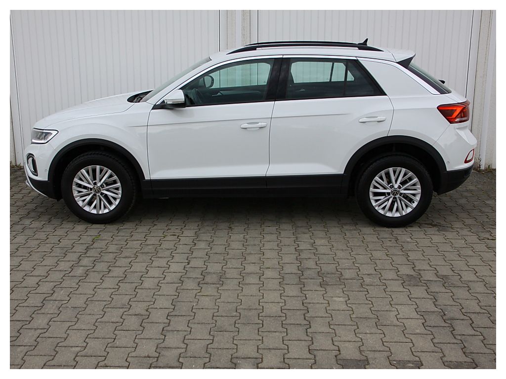 Volkswagen T-ROC Life DSG - Samsaru's Car Outlet