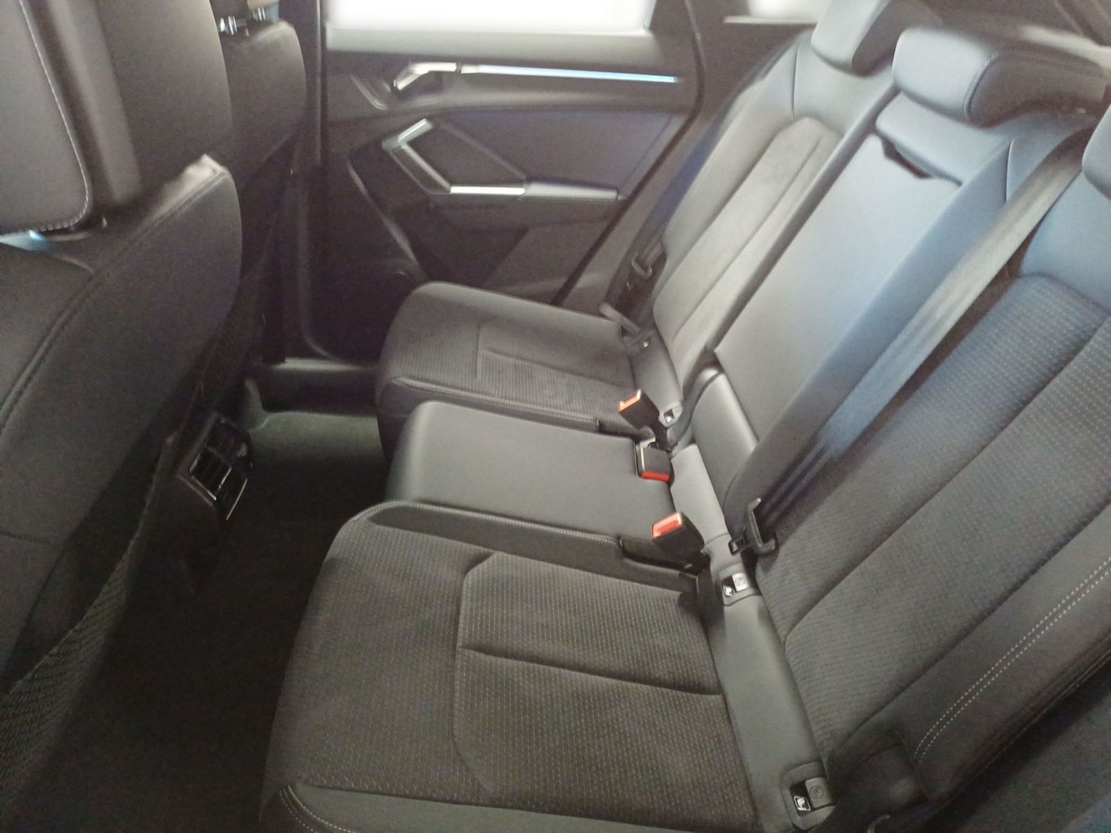 Audi Q3 S line - Samsaru's Car Outlet