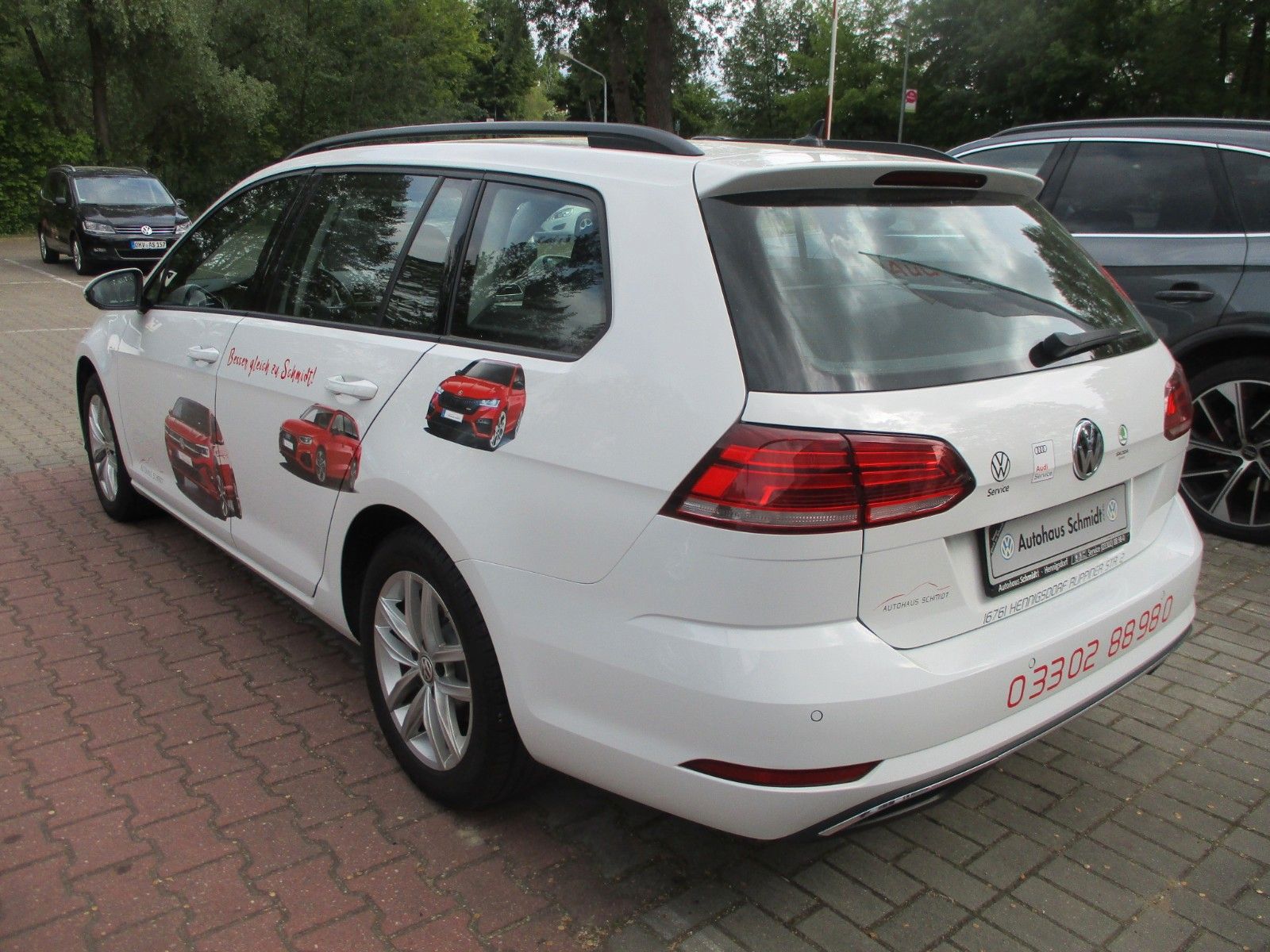 Volkswagen Golf VII Variant DSG - Samsaru's Car Outlet