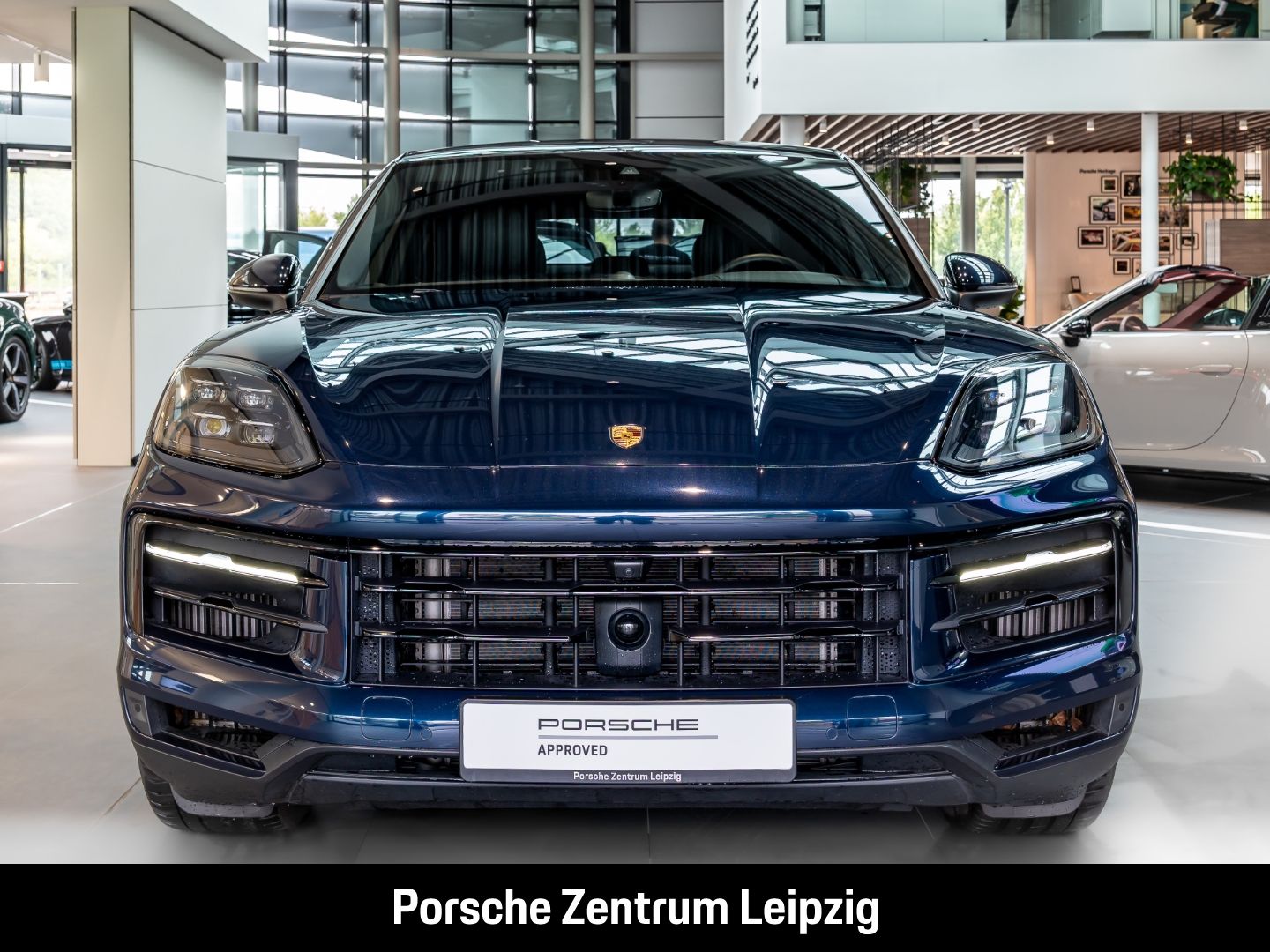 Porsche Cayenne E-Hybrid Coupe Sportabgas HD-Matrix Beif