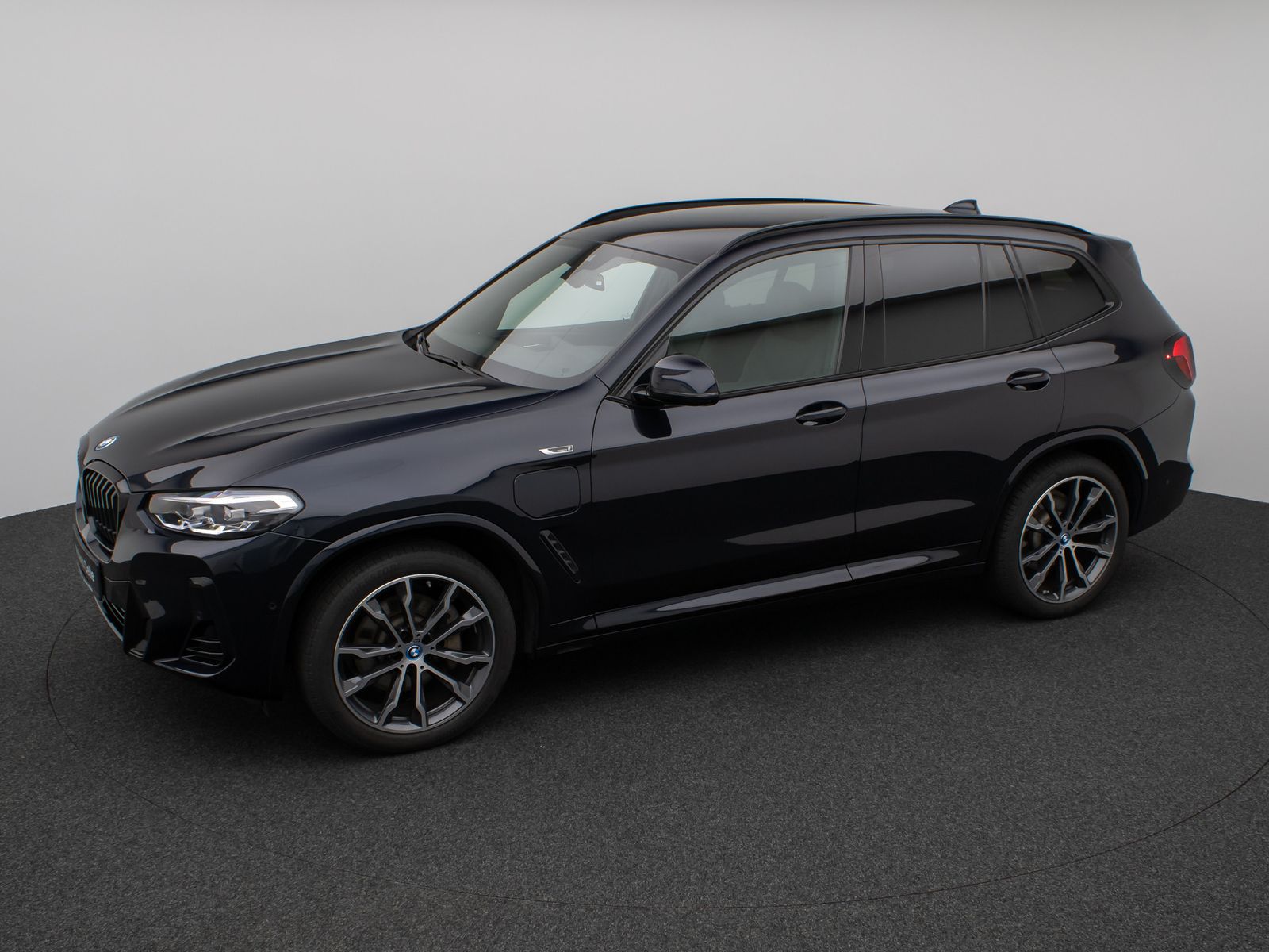 BMW X3 xD30e M Sport - Samsaru's Car Outlet