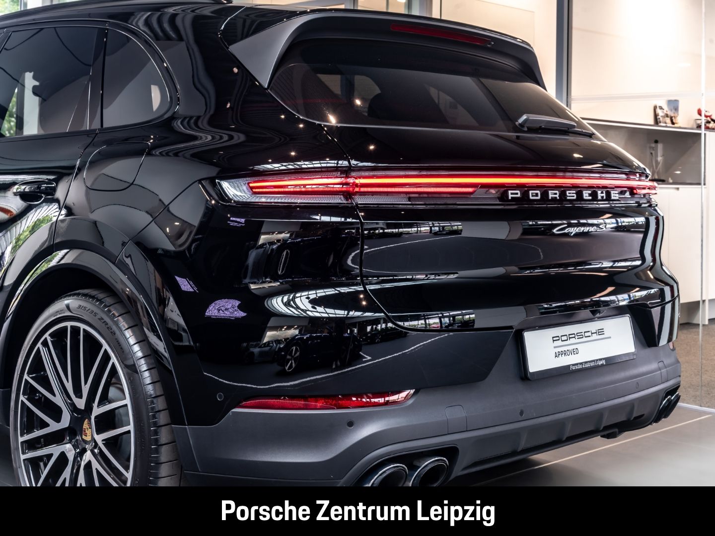Porsche Cayenne S E-Hybrid Massage Sportabgas Inno HUD