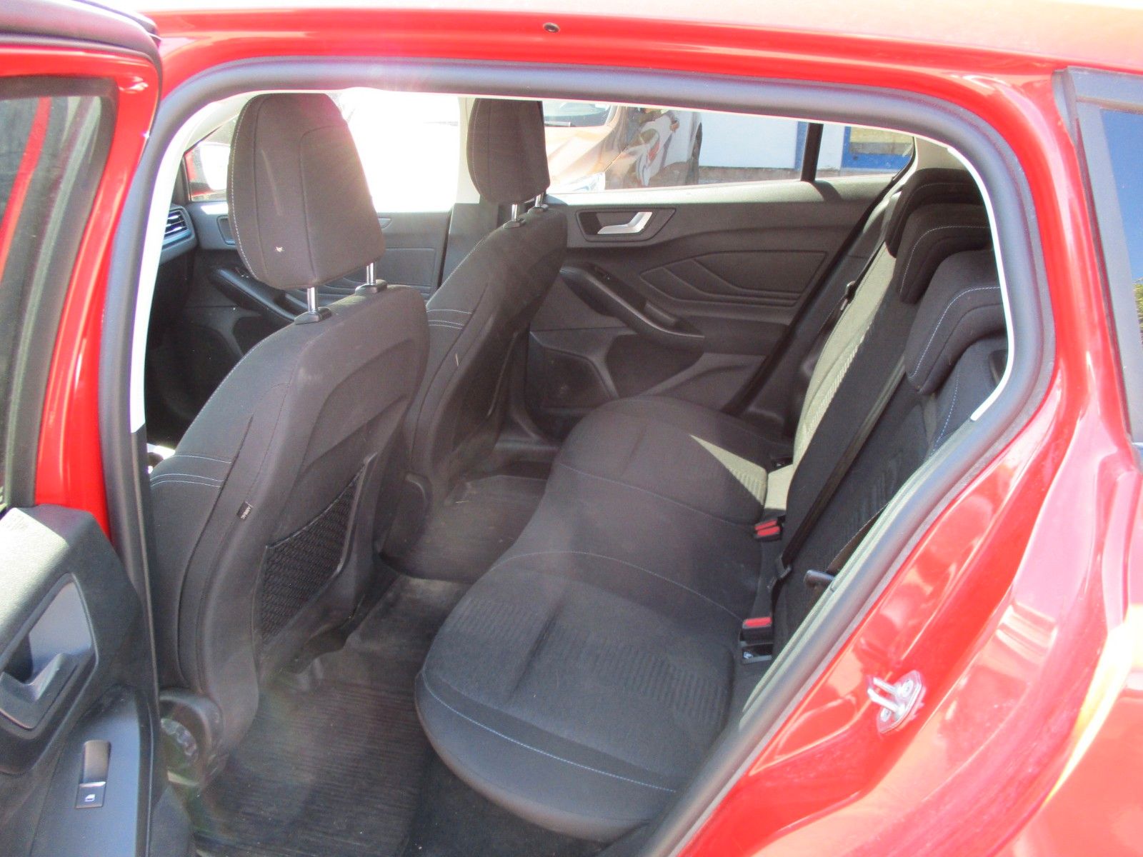 Ford Focus Turnier 1.0 EcoBoost ACTIVE - Samsaru's Car Outlet