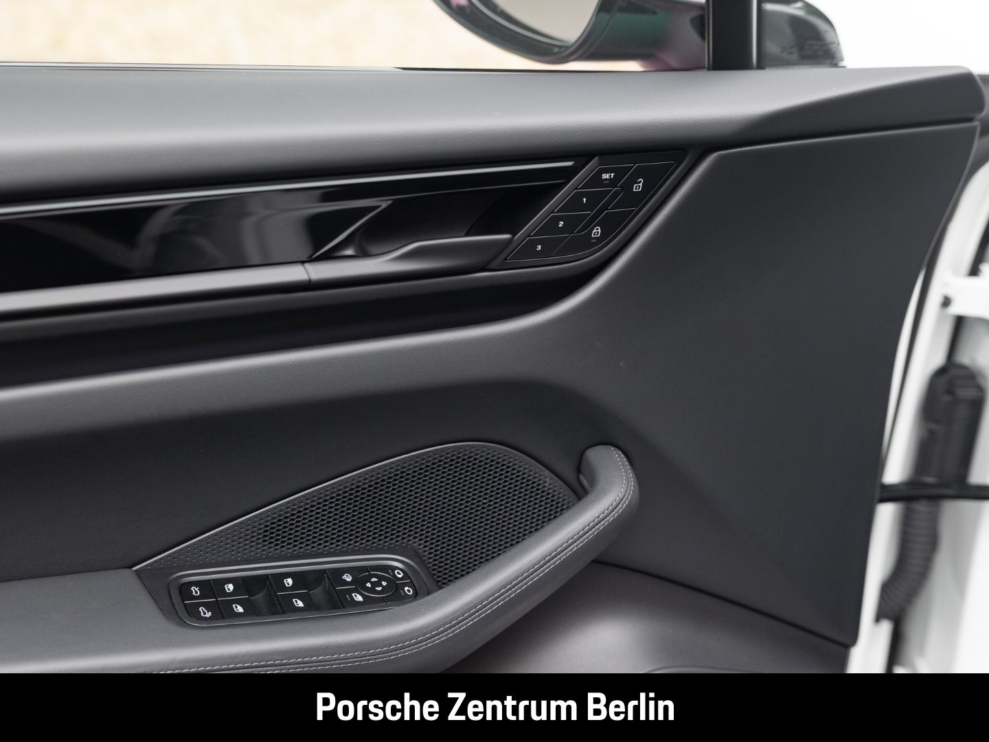 Porsche Macan 4 Surround-View Luftfederung LED-Matrix
