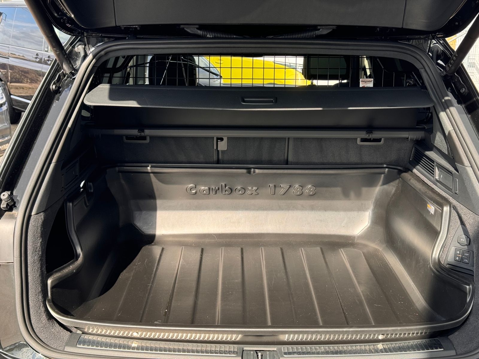 Volkswagen Touareg 3.0 TSI R-Line 4M Leder|NAV|AHK|HUD